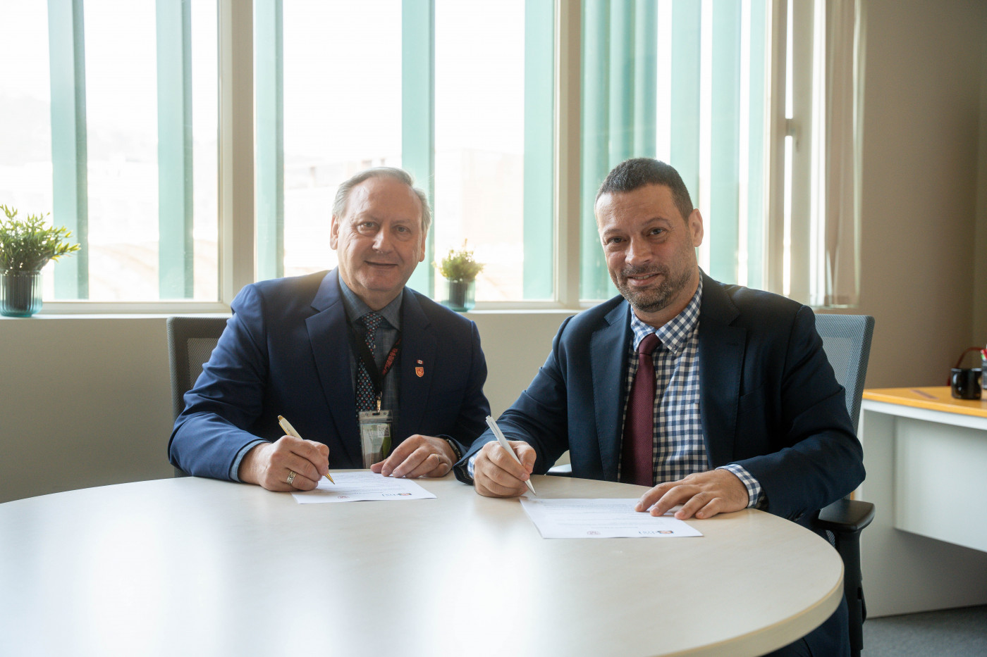 TIS-Signs-MOU-With-USJ-2.jpg
